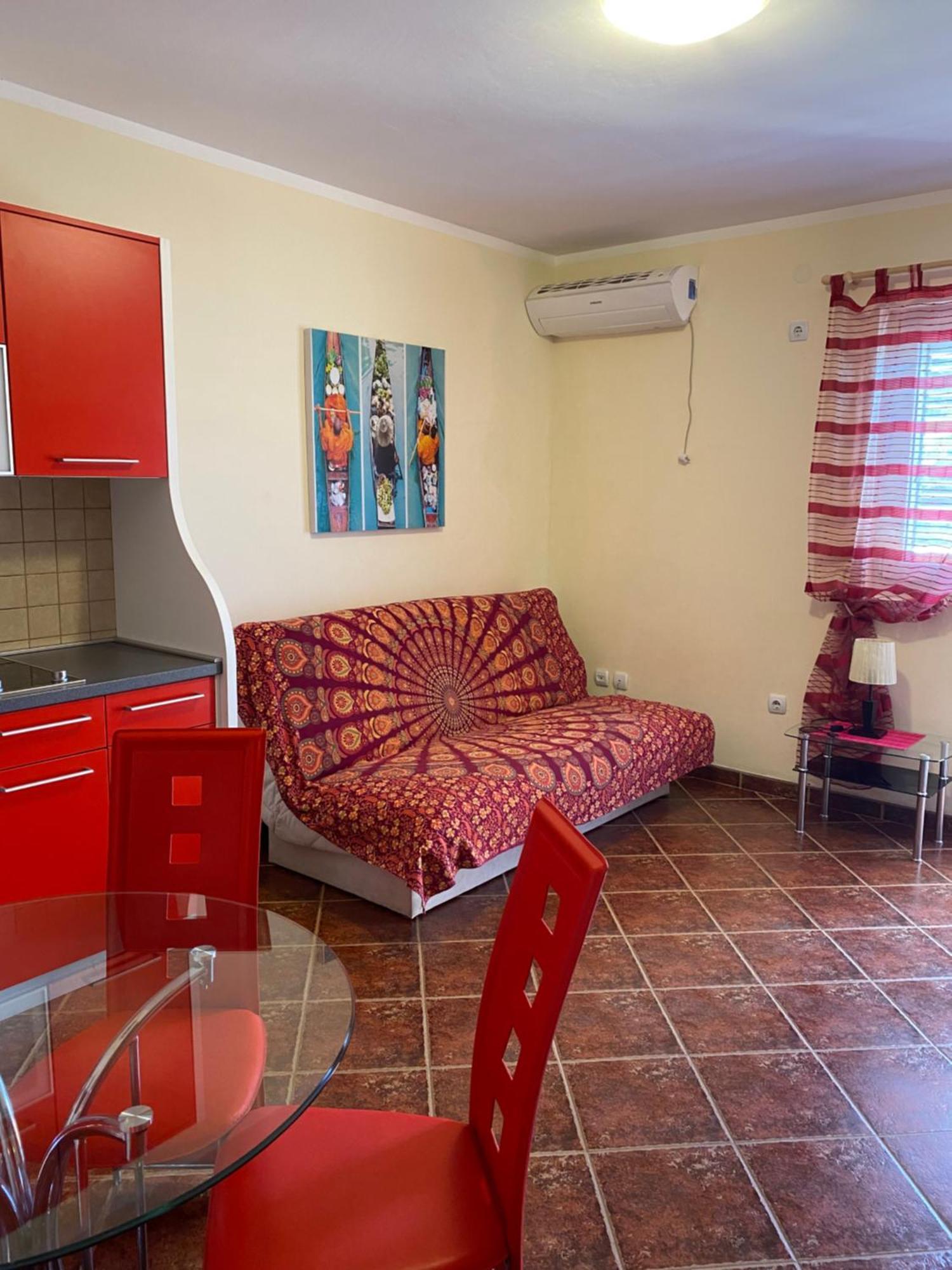Apartments Villa Viktoria Tivat Exterior photo